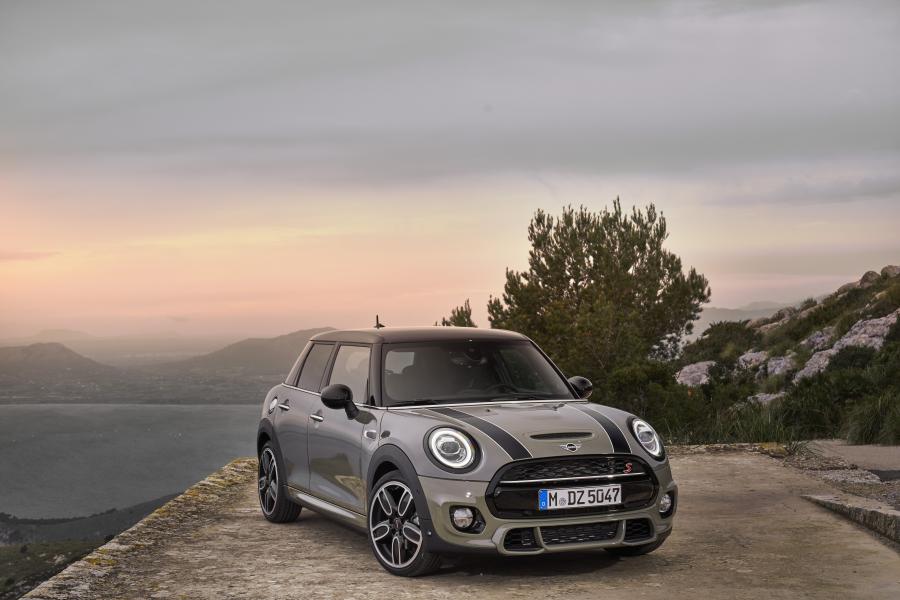  Mini Cooper S 5-Door (F56) 2018 года  (WW) (фото 66 из 86)